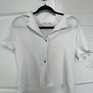 Women’s Altar'd State White Textured Button-Down Shirt